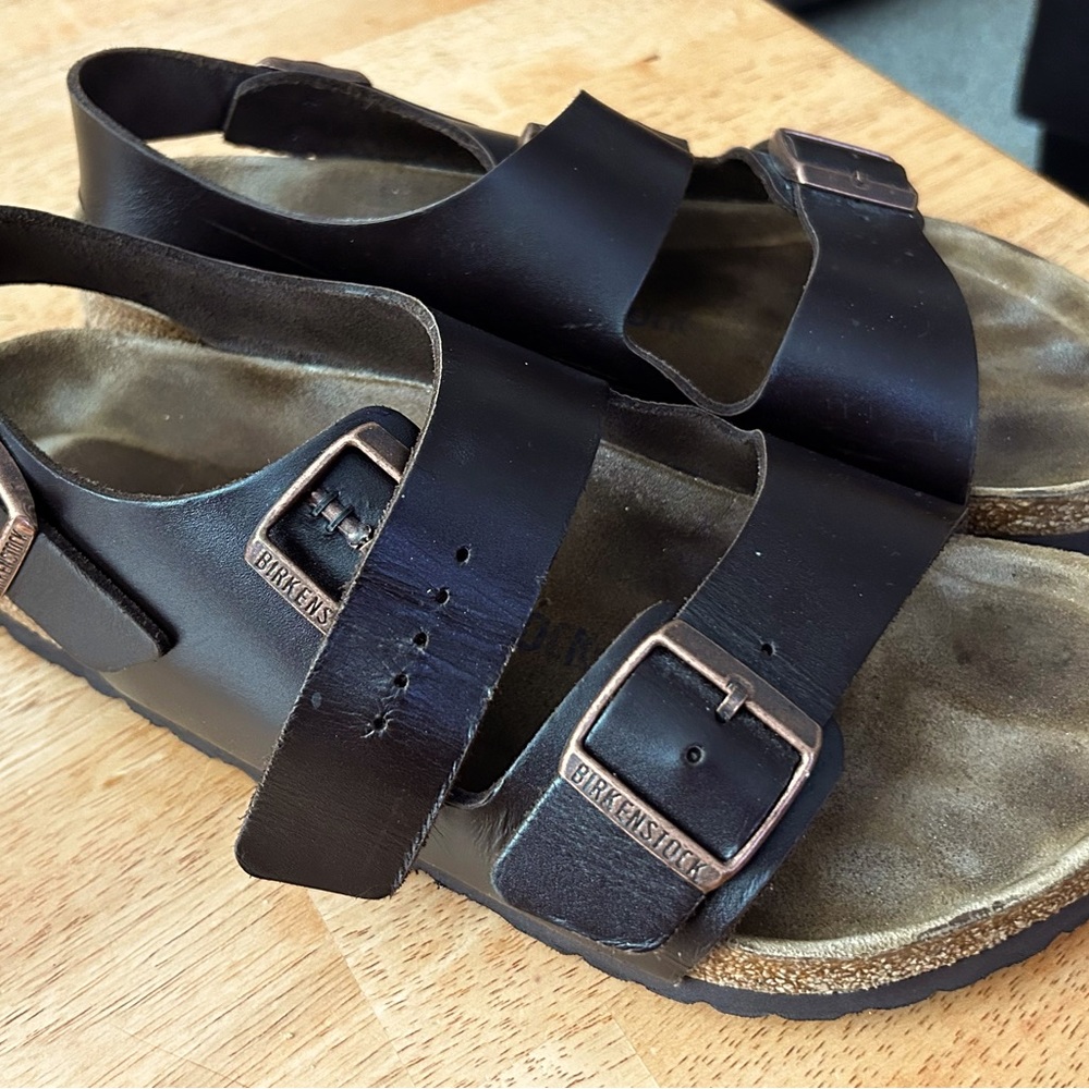 Birkenstocks Size 42, Milano. Oiled leather.